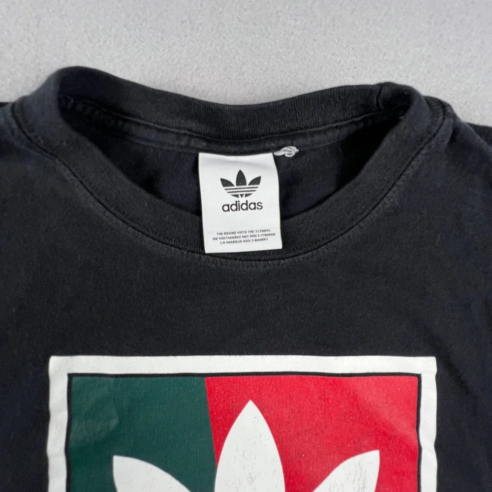 Adidas Graphic Tee Mens M Multi Color Trefoil Logo 3 Stripes Streetwear German